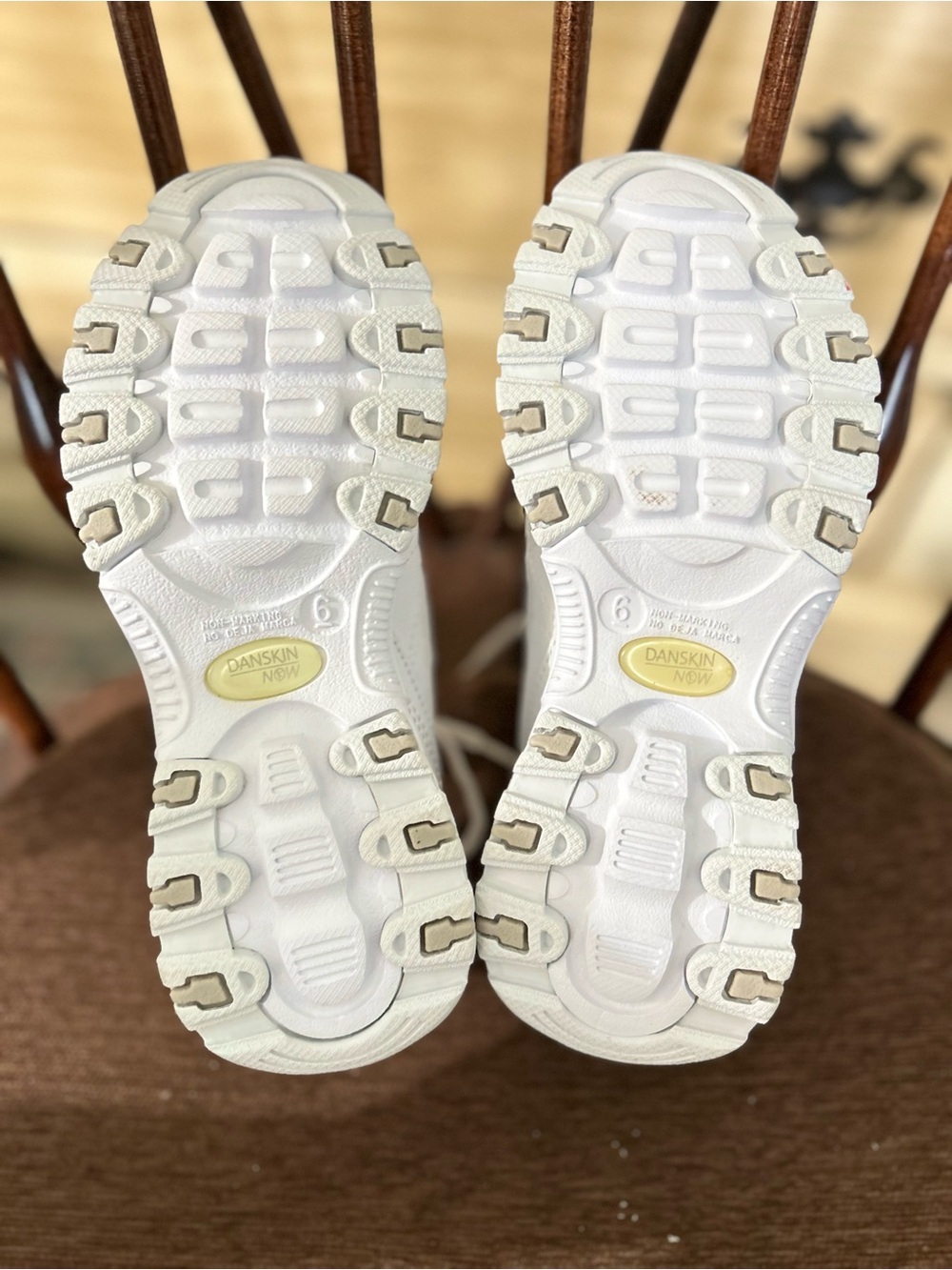 Danskin Now White Lace-Up Platform Sneakers Women’s Size 6 - Picture 6 of 8